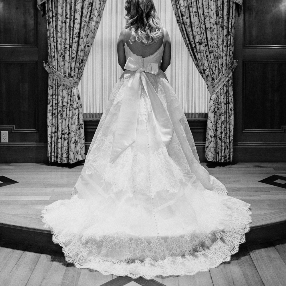 Allure bridal A-line ball gown - Picture 5 of 6